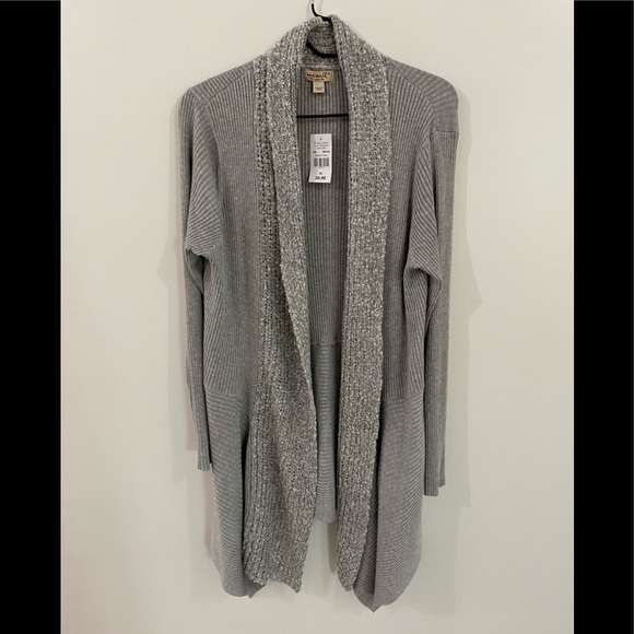 Sweater - Picture 2 of 3